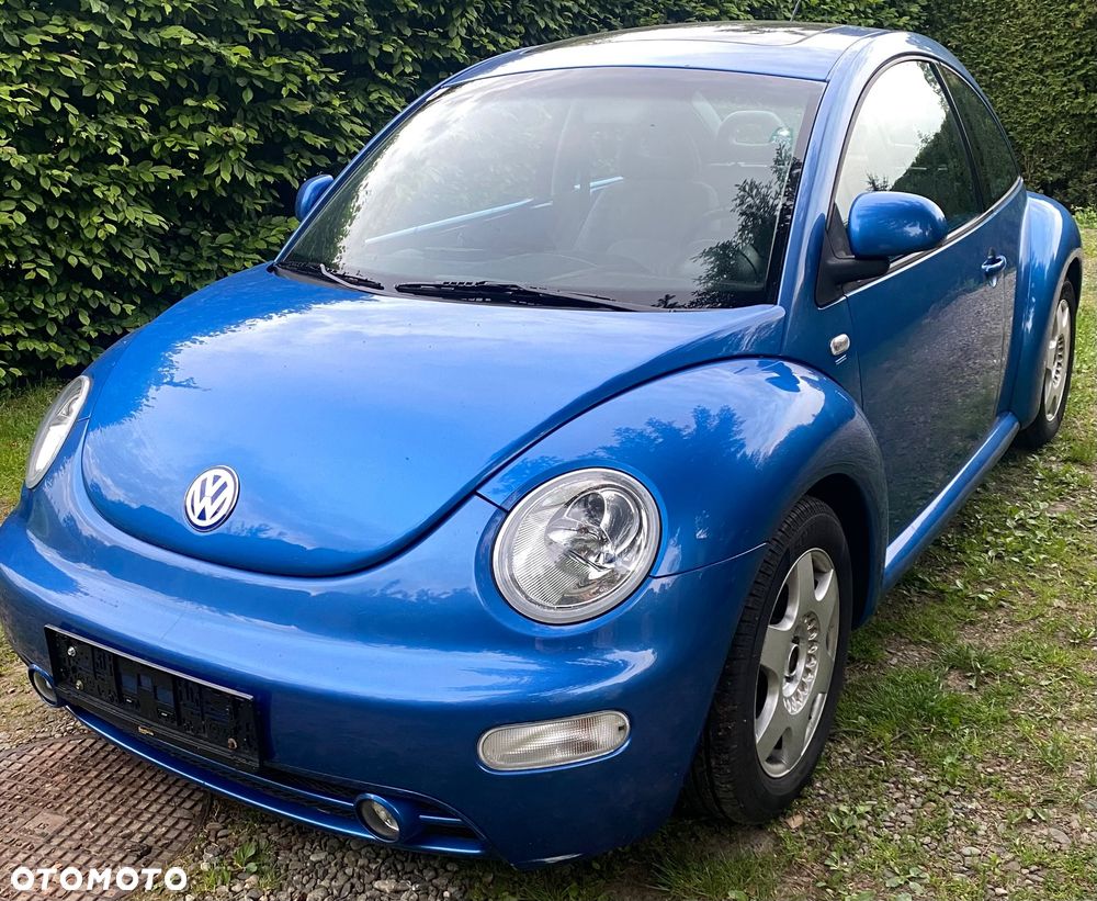 Volkswagen New Beetle - 2
