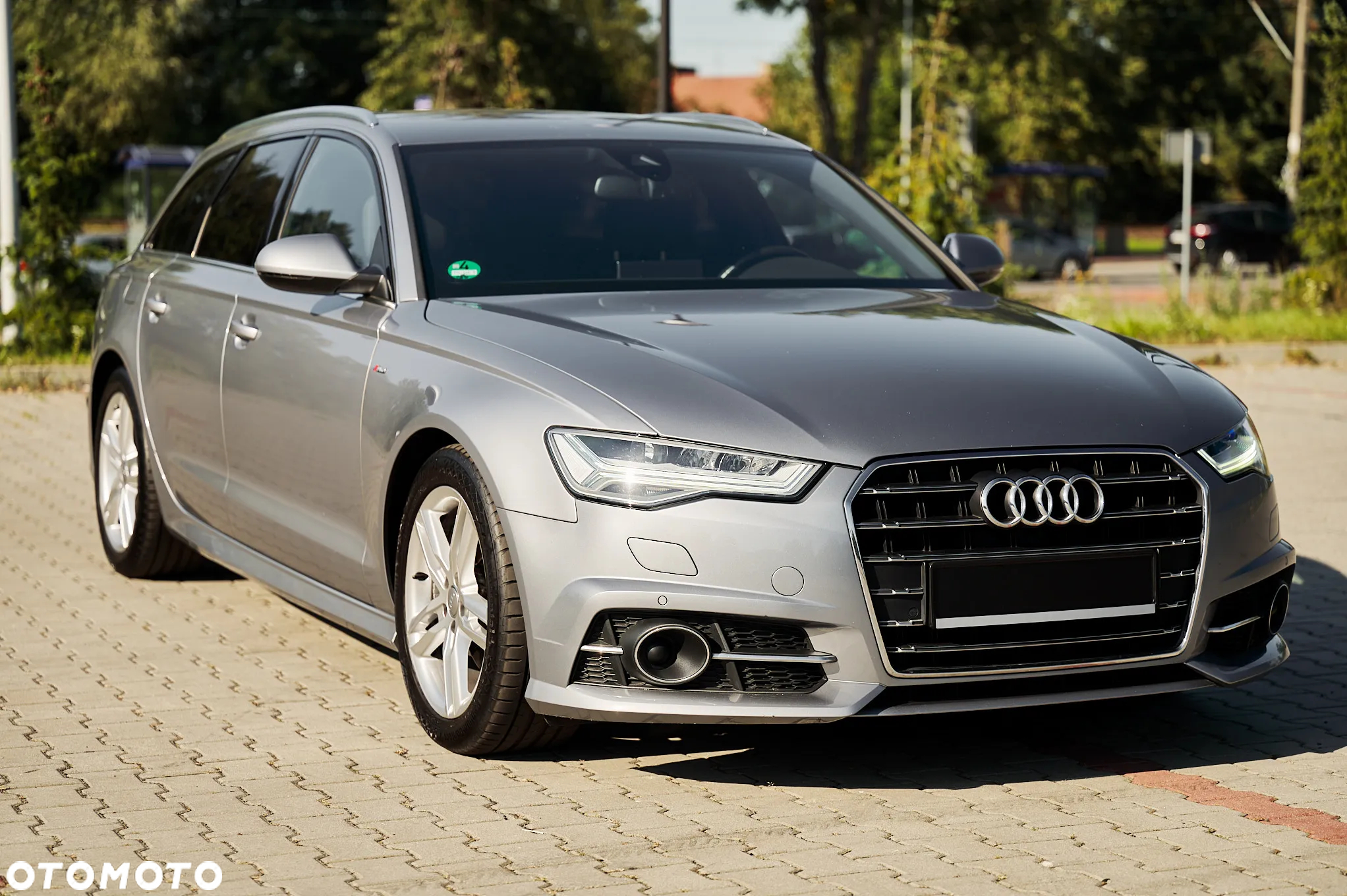 Audi A6 Avant 2.0 TDI Ultra S tronic - 13