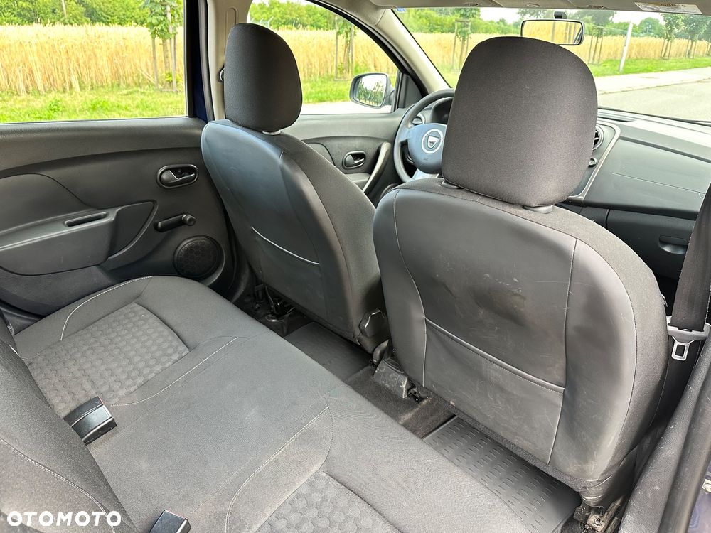 Dacia Logan 1.2 16V Laureate - 32