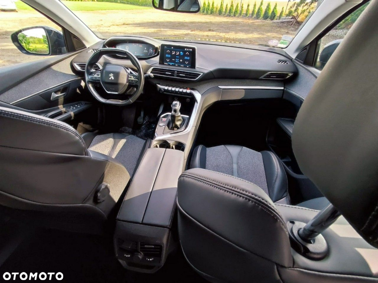 Peugeot 3008 - 24