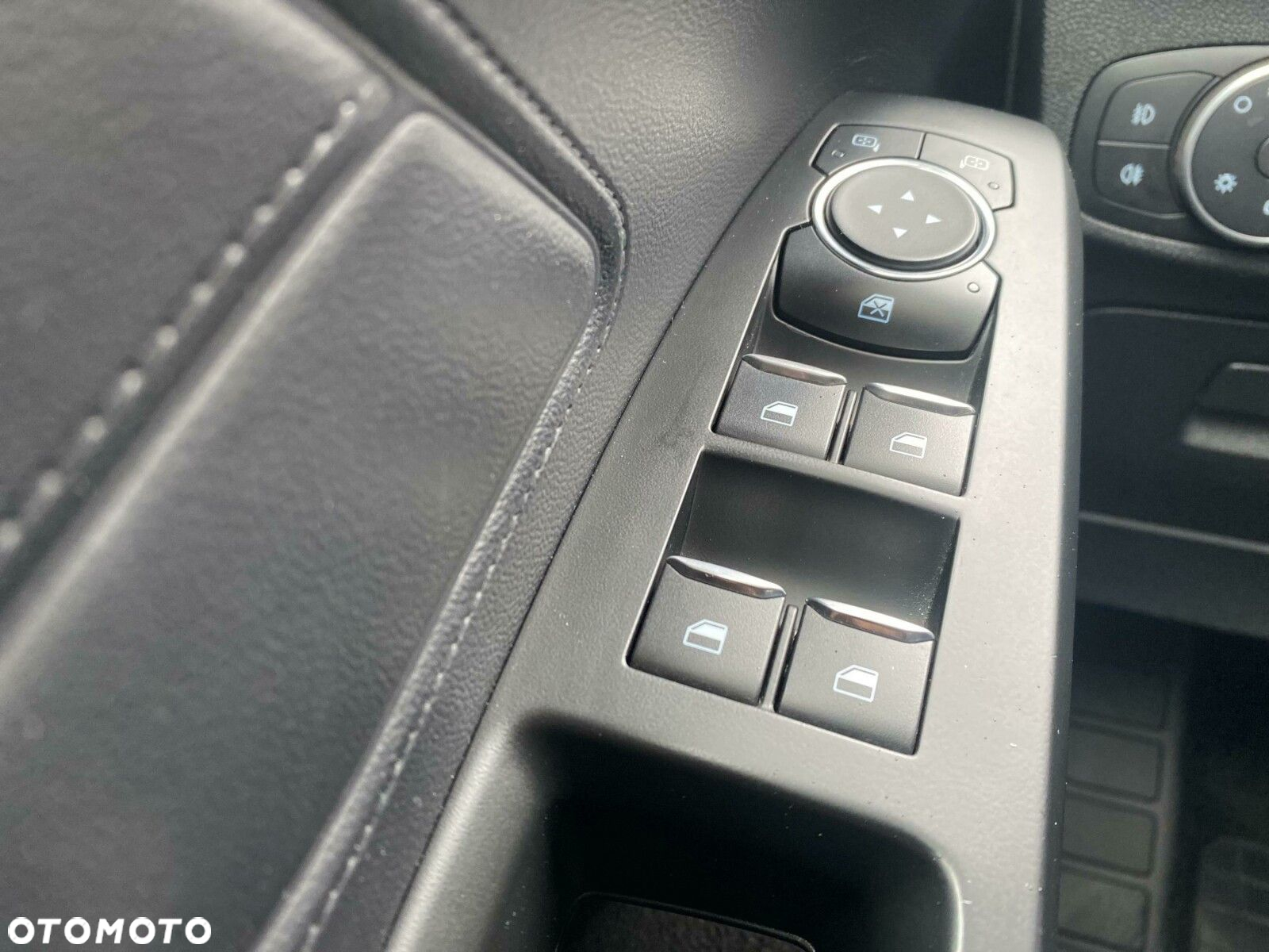 Ford Focus - 16