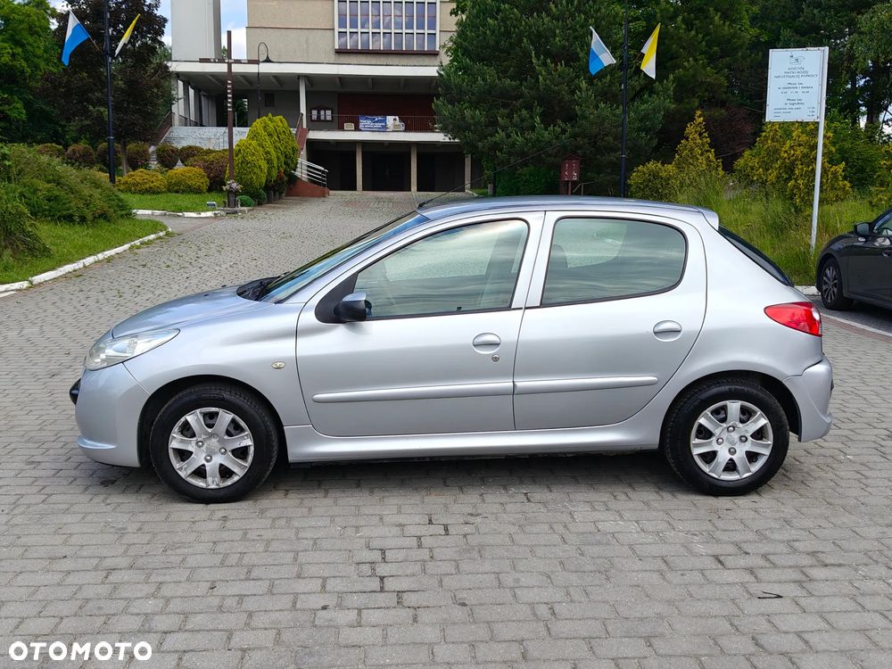 Peugeot 206 plus 1.1 Presence - 4