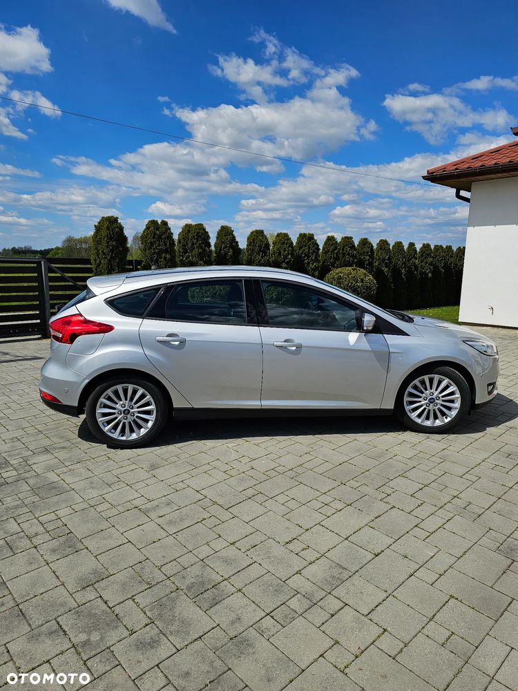 Ford Focus - 5