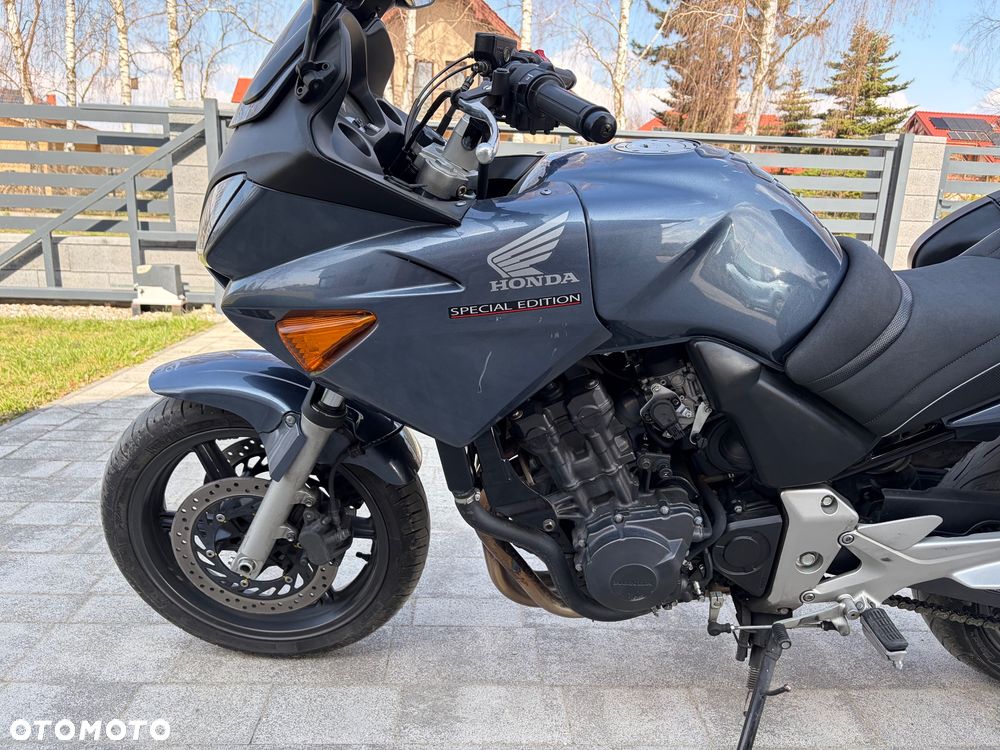 Honda CBF - 4