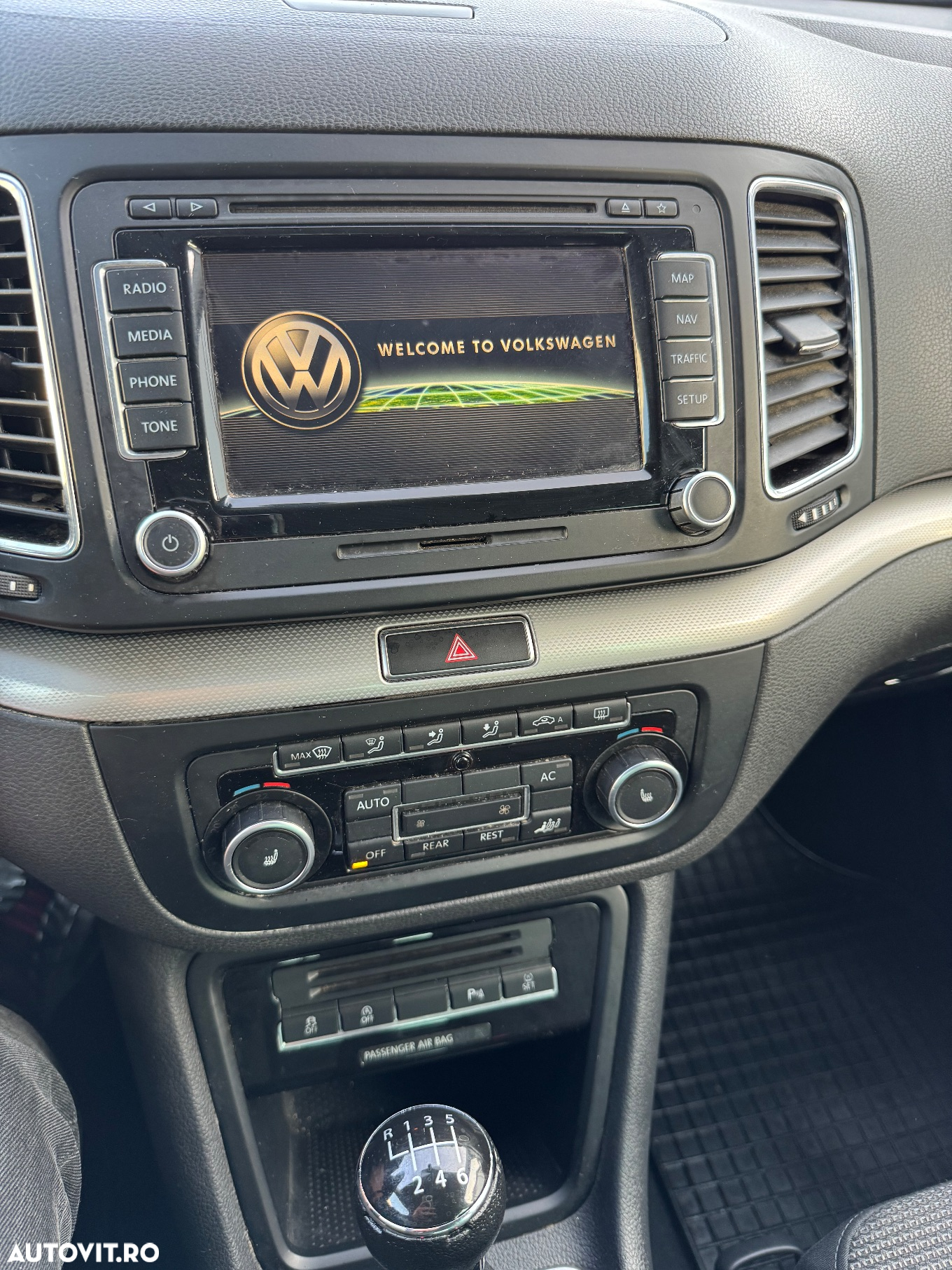 Volkswagen Sharan 2.0 TDI BlueMotion Technology Life - 8