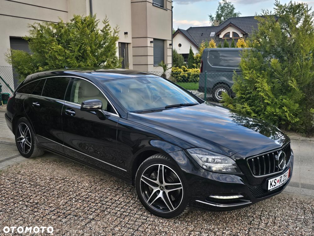 Mercedes-Benz CLS 350 CDI 4Matic 7G-TRONIC Edition 1 - 32