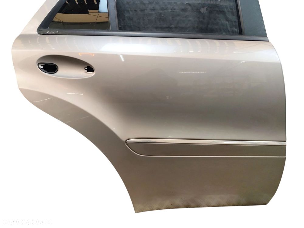 DRZWI PRAWY TYŁ MERCEDES ML W164 (2005-2008) 3.0 CDI 224KM - 4