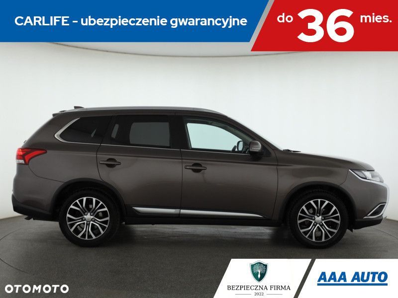 Mitsubishi Outlander - 8