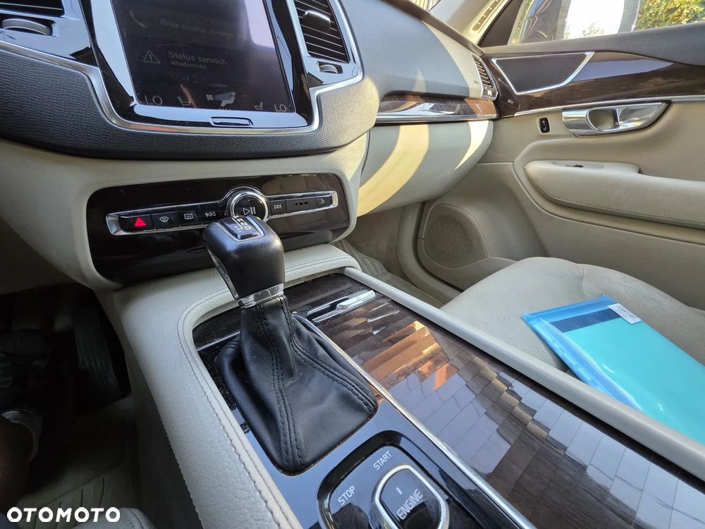 Volvo XC 90 T6 AWD Momentum 7os - 6