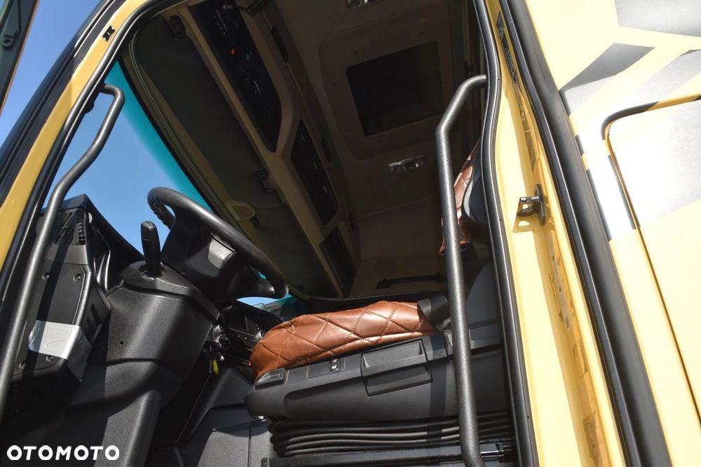 Mercedes-Benz Actros 1842 - 17