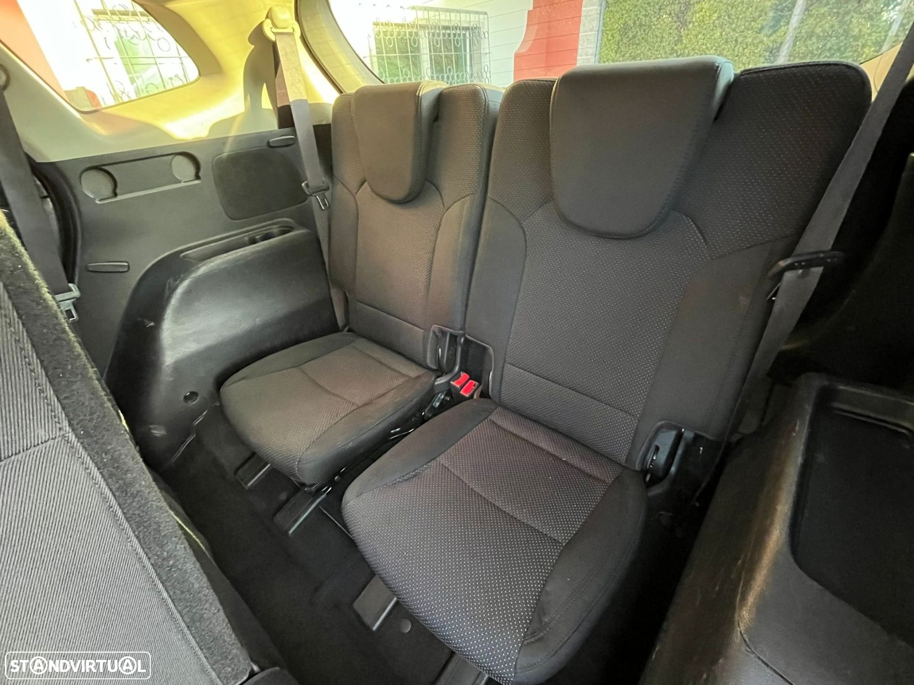 Kia Carens 1.7 CRDi ISG TX Aut. - 16