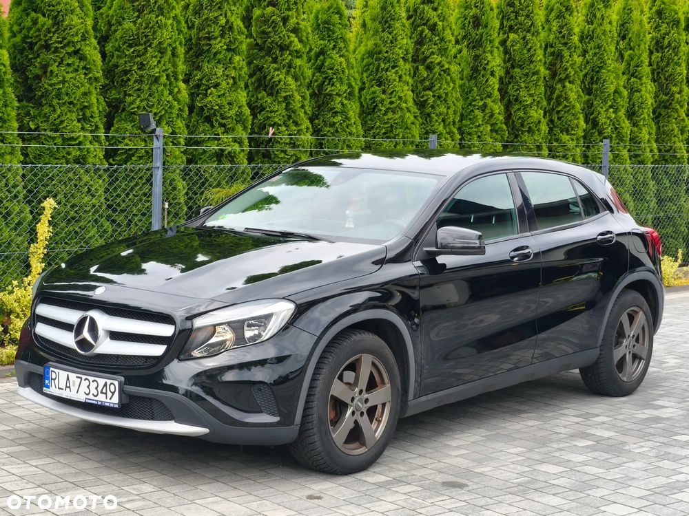 Mercedes-Benz GLA 180 StreetStyle - 2