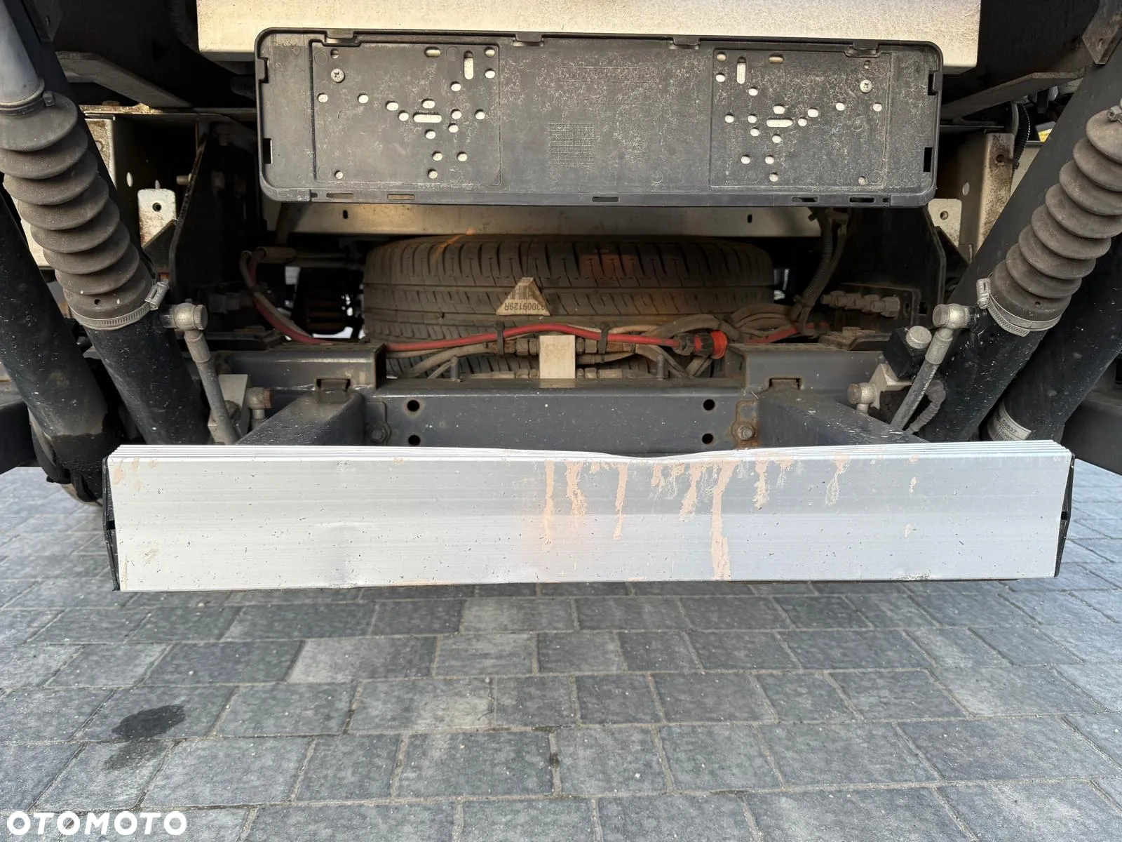 Nissan NV400 - 8