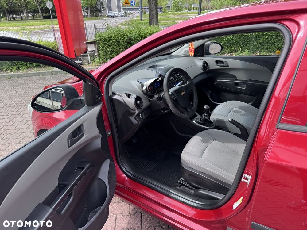 Chevrolet Aveo 1.2 LS+ - 7
