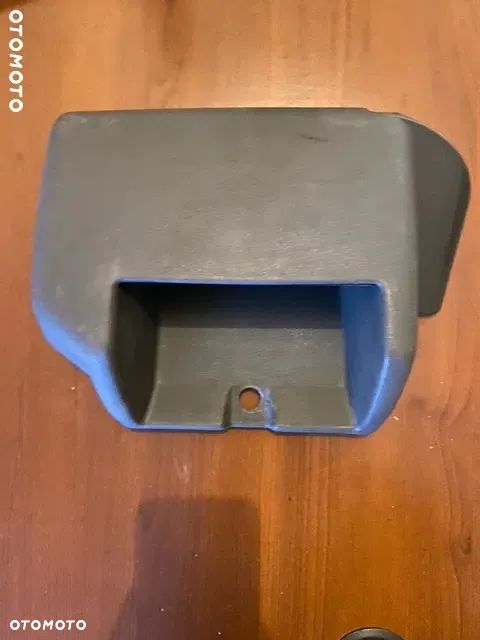 OSŁONA SCHOWEK VW T4 701863057A