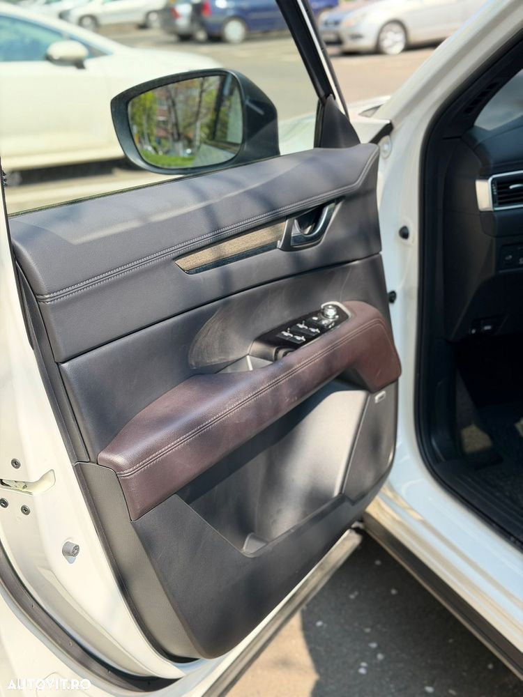 Mazda CX-5 e-SKYACTIV G194 AT AWD MHEV Takumi - 24