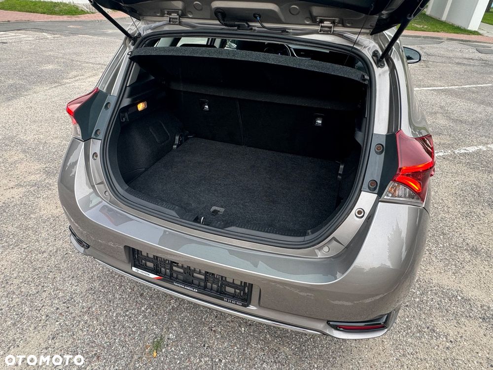 Toyota Auris 1.2 Turbo Edition-S - 28