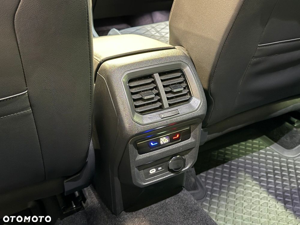 Volkswagen Tiguan 1.5 TSI EVO R-Line DSG - 27