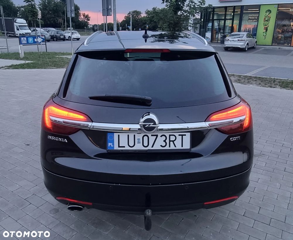 Opel Insignia 2.0 CDTI Executive S&S - 2
