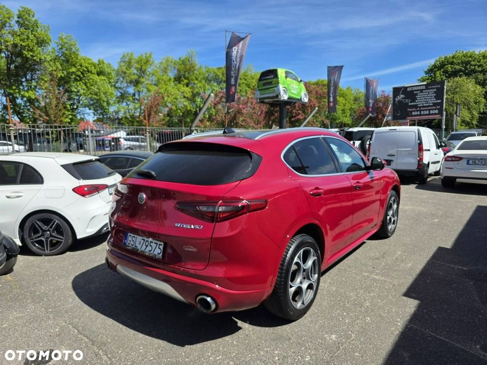 Alfa Romeo Stelvio 2.0 Turbo Super Q4 - 4