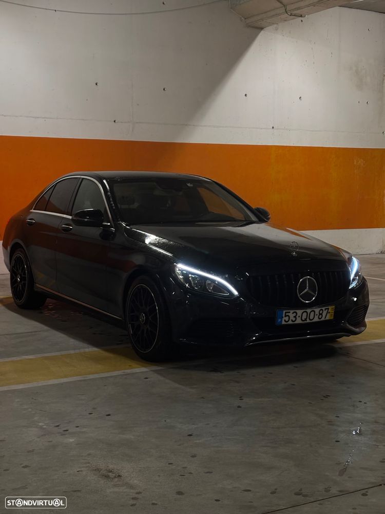 Mercedes-Benz C 300 h AMG Line - 4