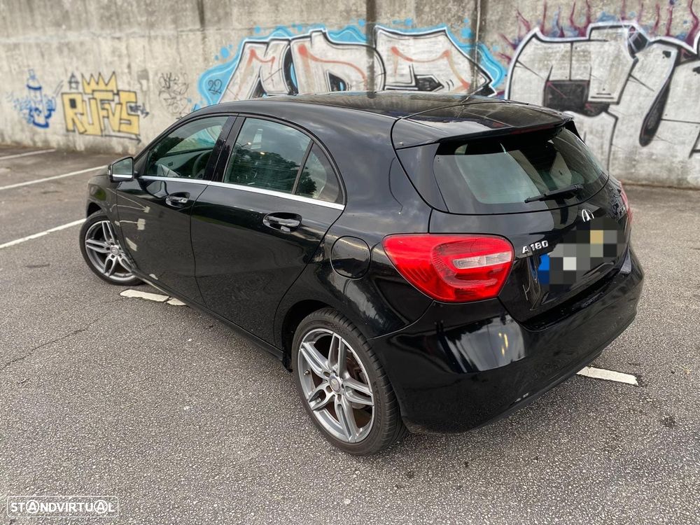 Mercedes-Benz A 180 CDI AMG Line - 4