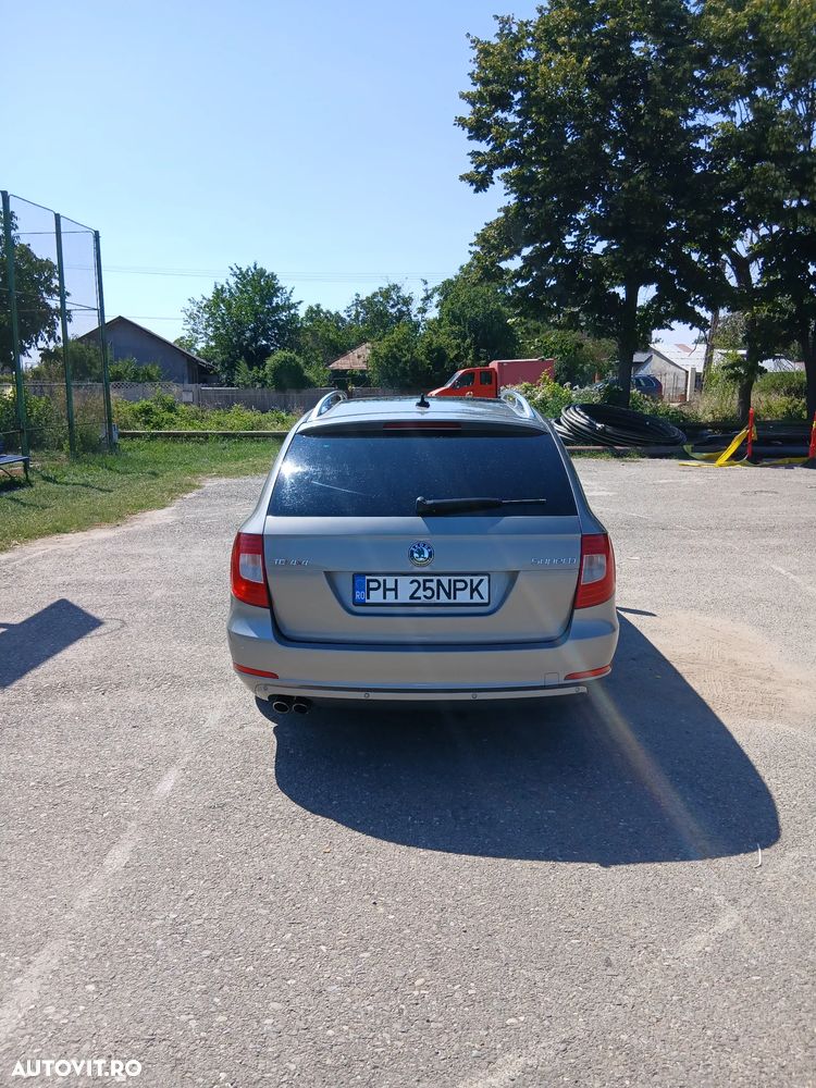 Skoda Superb 2.0 TDI 4X4 DSG Ambition - 4