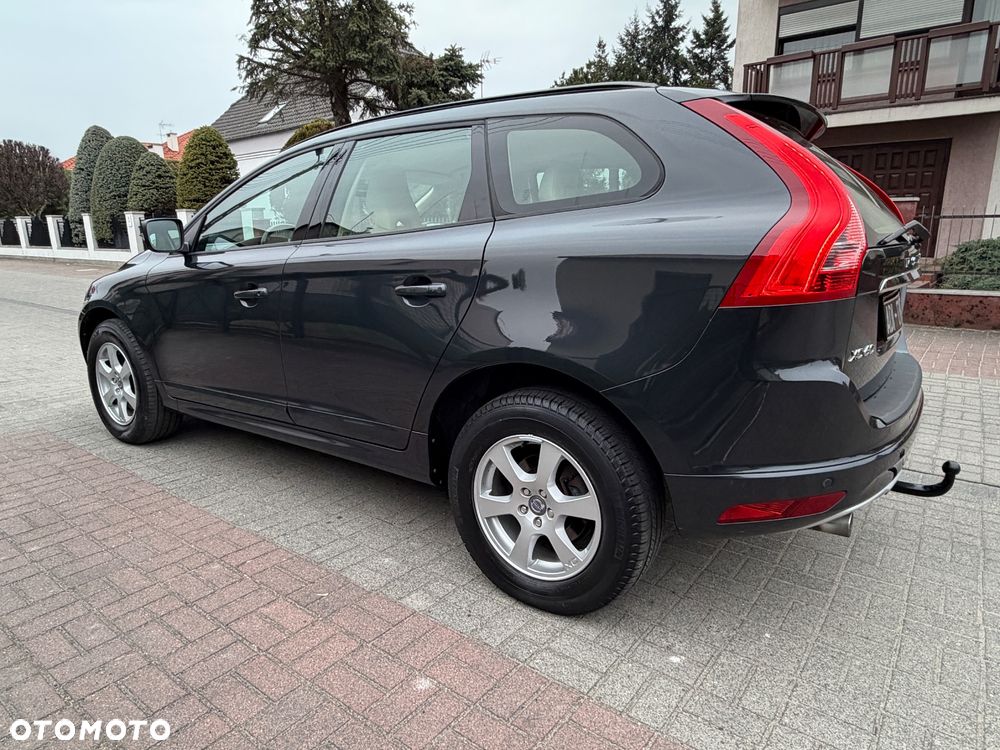 Volvo XC 60 D3 Momentum - 2