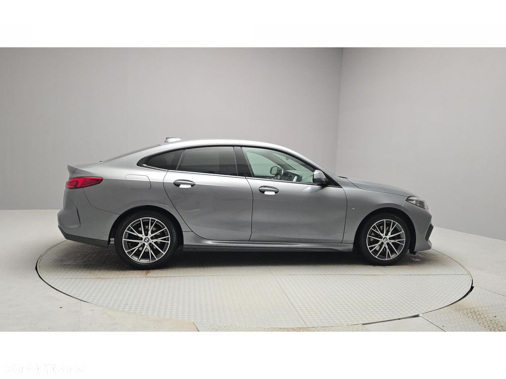 BMW Seria 2 218i M Sport - 6