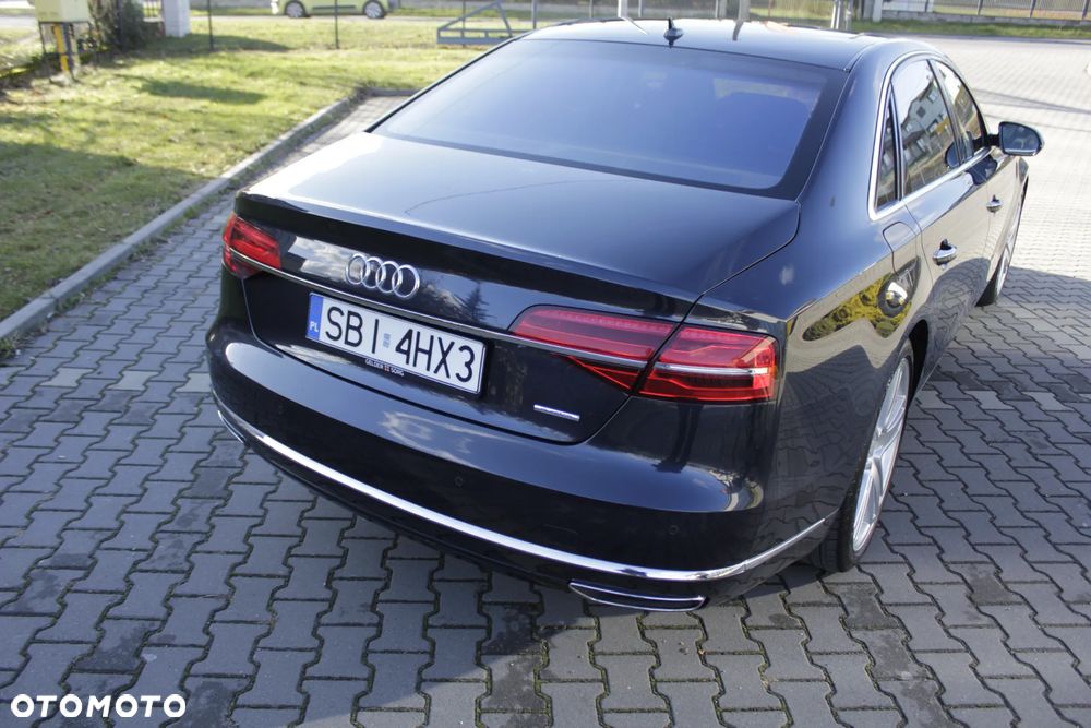 Audi A8 4.2 TDI clean diesel L Quattro - 13