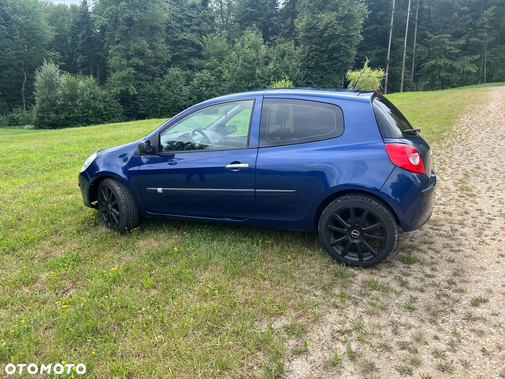 Renault Clio 1.2 TCE Authentique - 8