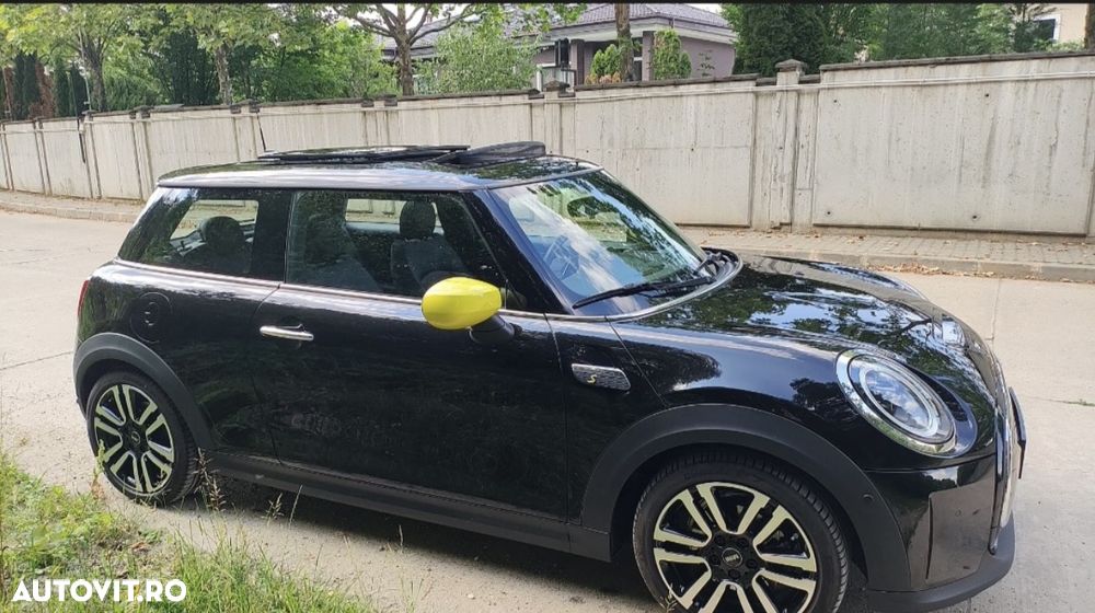 Mini Cooper SE Electric Trim - 1