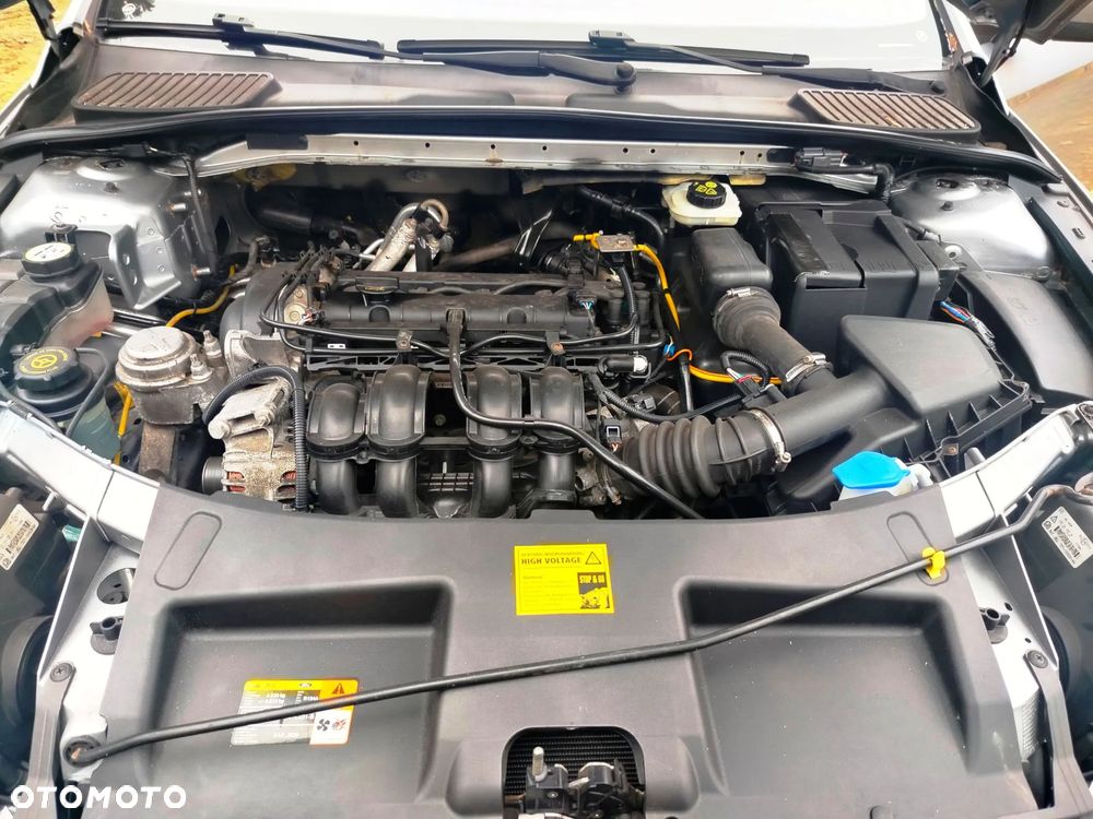 Ford Mondeo 1.6 Ghia X - 38