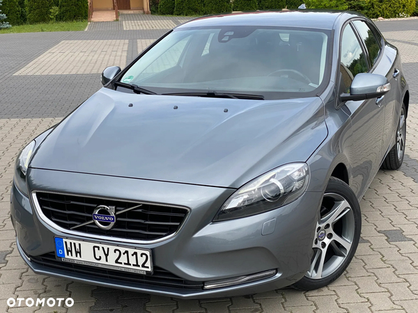Volvo V40 T2 Momentum