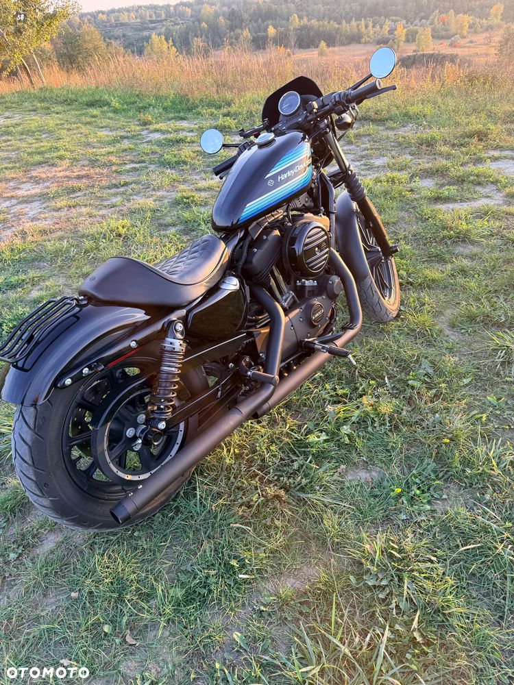 Harley-Davidson Sportster Iron 1200 - 19