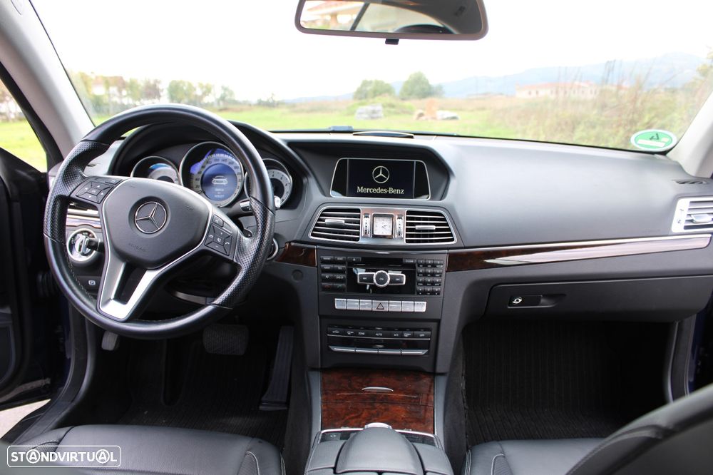 Mercedes-Benz E 200 - 4