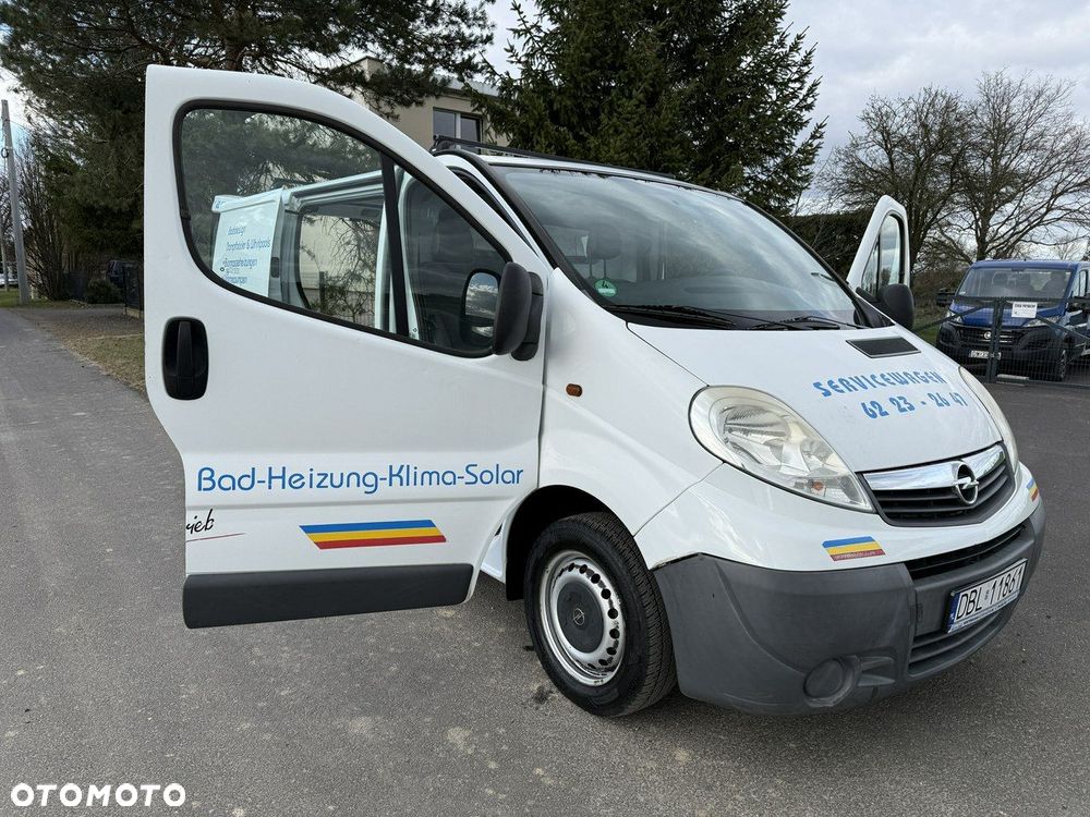 Opel Vivaro - 31