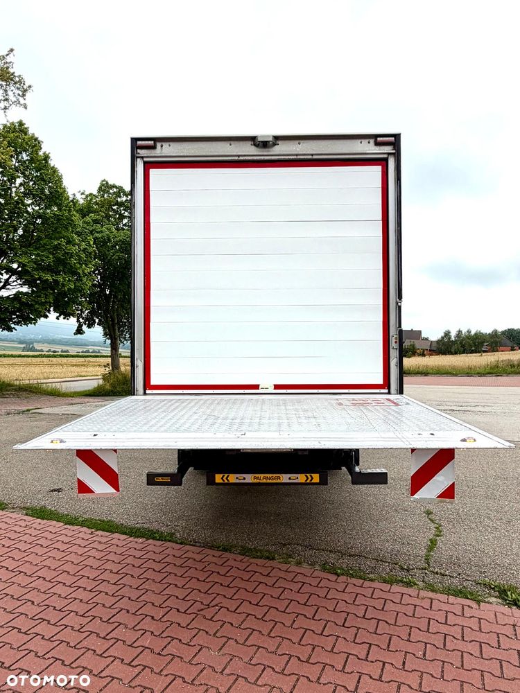 Scania SCANIA R410 / CHŁODNIA / 2020 /  WINDA / BEZ EGR  / TRZECIA OŚ PODNOSZONA ORAZ SKRĘTNA / SPROWADZONY / SYPIALKA / AUTOMAT / 19 PALET / E6 / STAN BARDZO DOBRY - 13