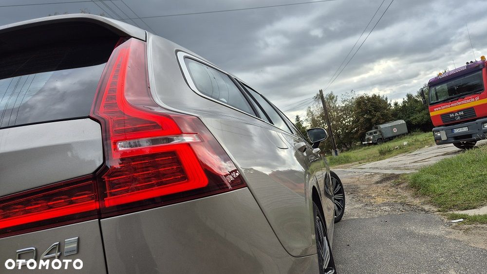 Volvo V60 D4 SCR Inscription - 10