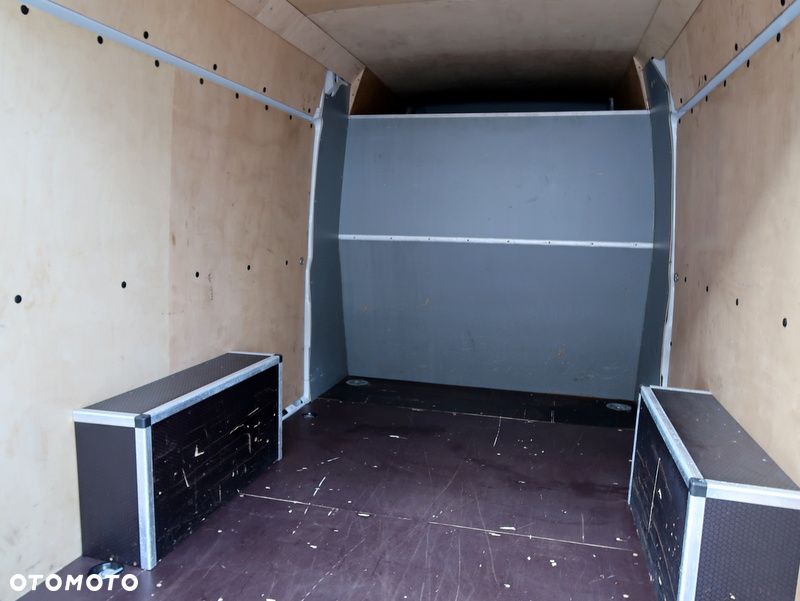 Fiat 2019 Ducato BRYGADÓWKA CARPOL 7 osób MAXI L4H2 180ps, SALON POLSKA , Tylko 112tyś km. Nawigacja, Pompowany fotel, tempomat, klimatronik, ŚLICZNY - 18