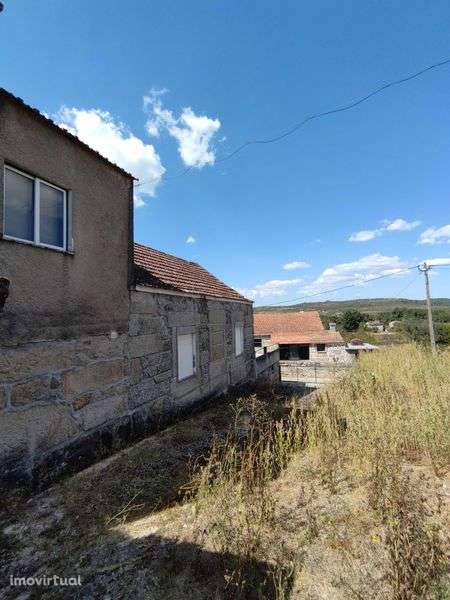 Moradia isolada em granito - Furtado - Grande imagem: 2/12