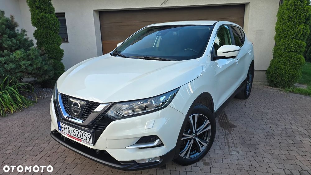 Nissan Qashqai - 2