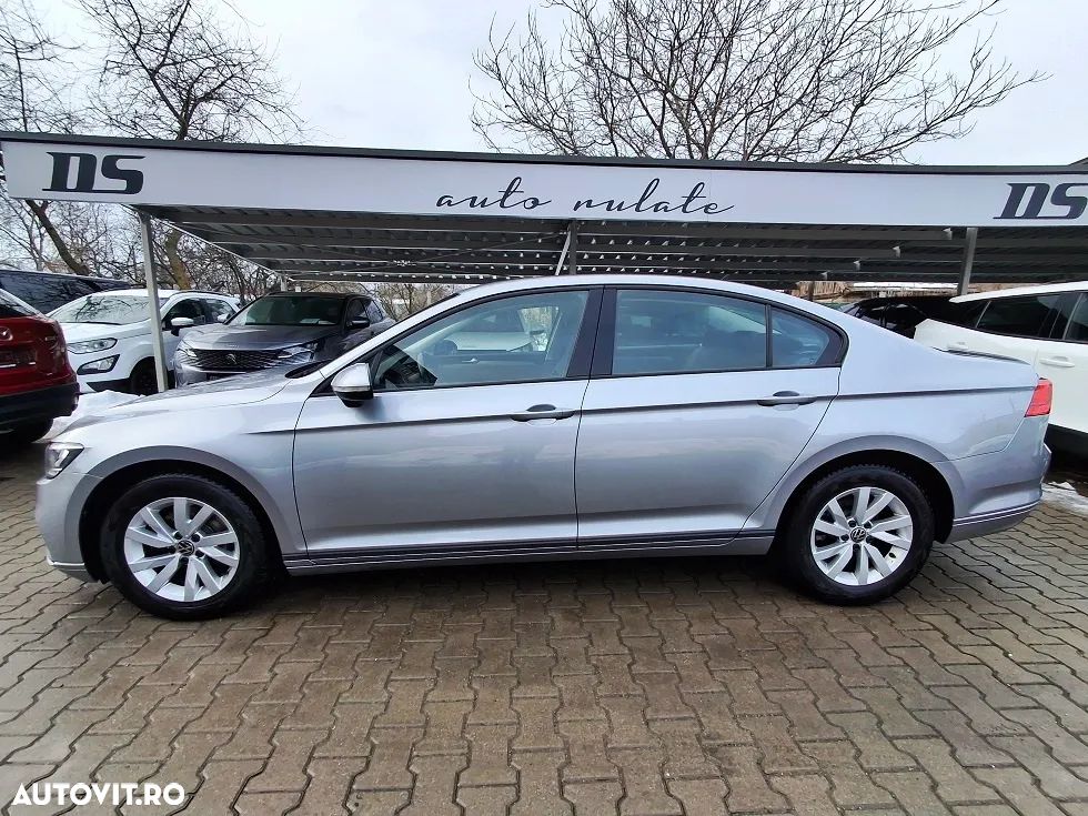 Volkswagen Passat 2.0 TDI DSG Advance - 3