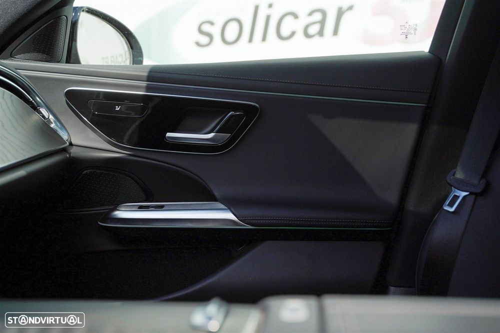 Mercedes-Benz E 300 de - 35