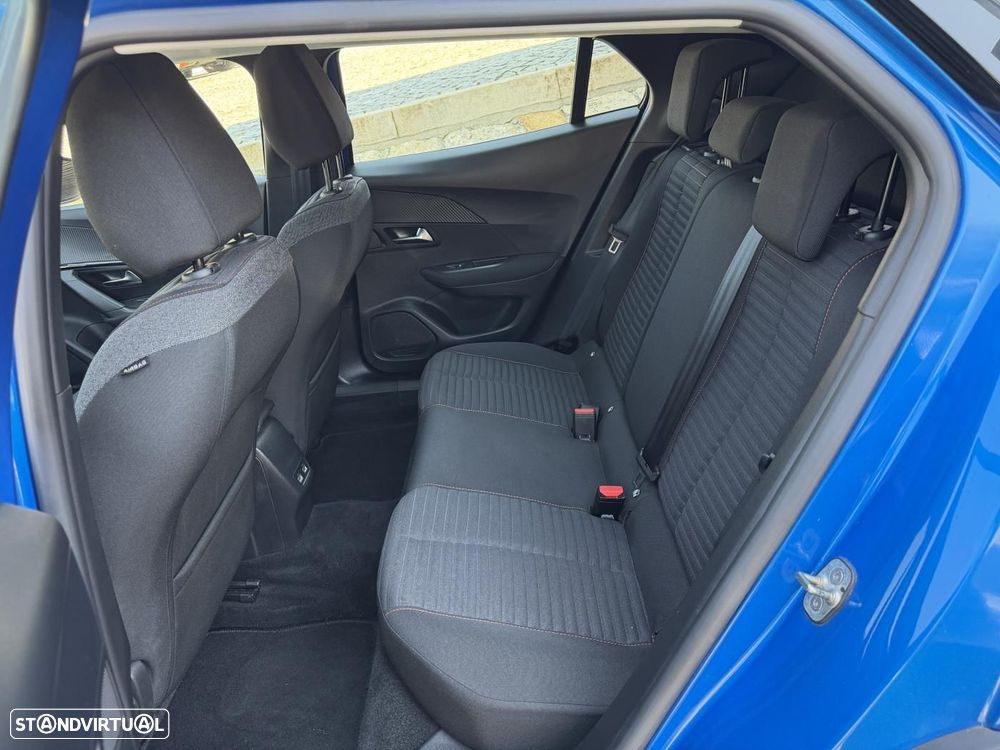 Peugeot e-2008 50 kWh Active Pack - 7