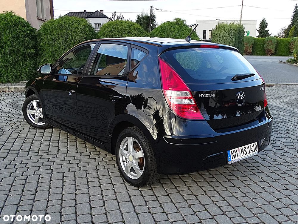 Hyundai i30 1.4 Edition Plus - 4
