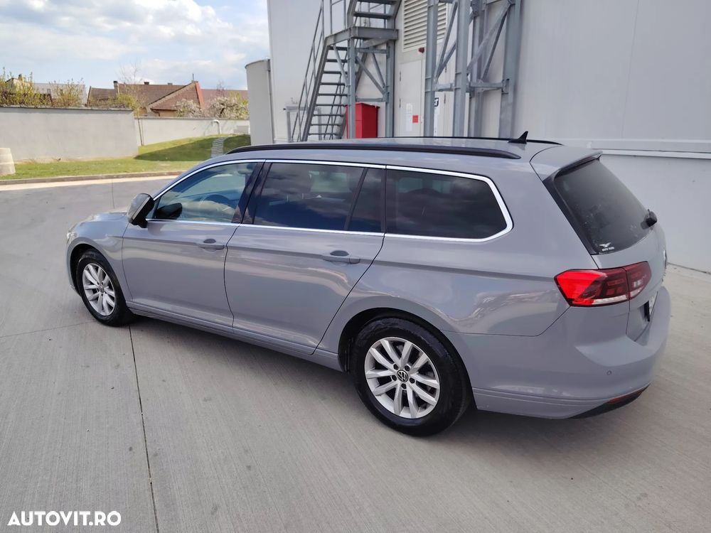 Volkswagen Passat 2.0 TDI SCR DSG Business - 14