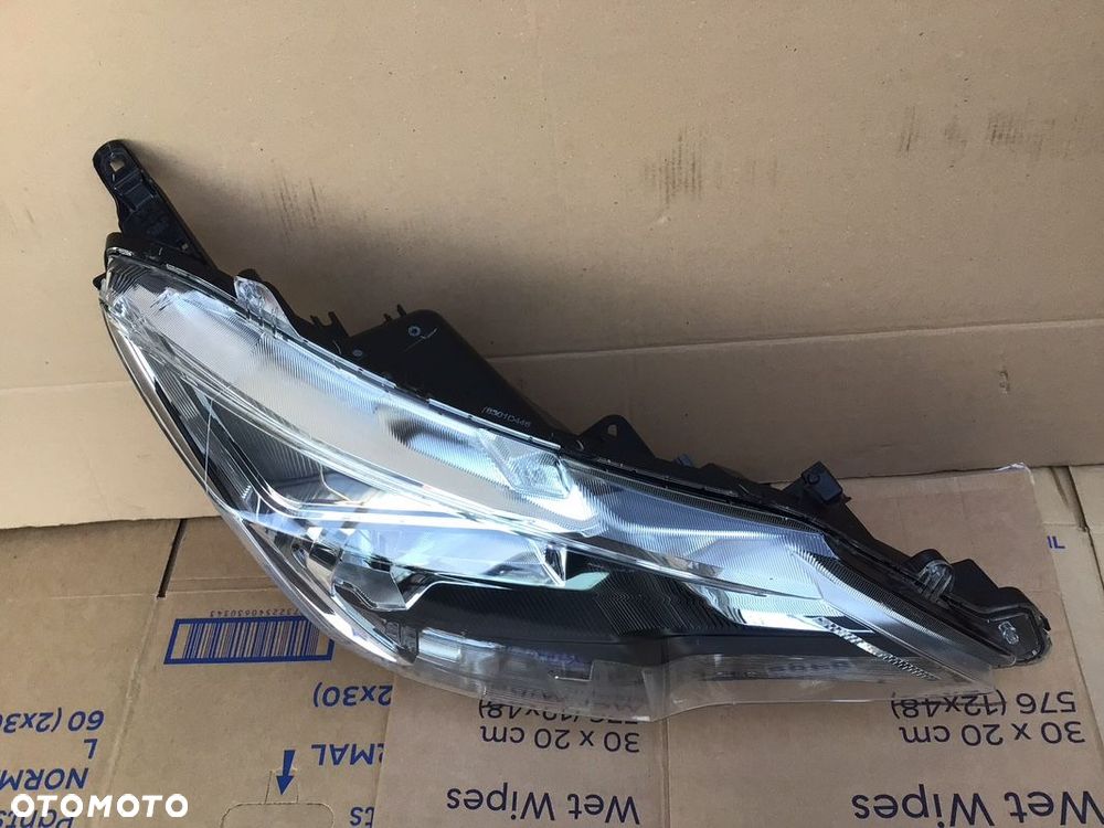 Lampa przednia prawa Mitsubishi Space Star ll 2 lift - 3