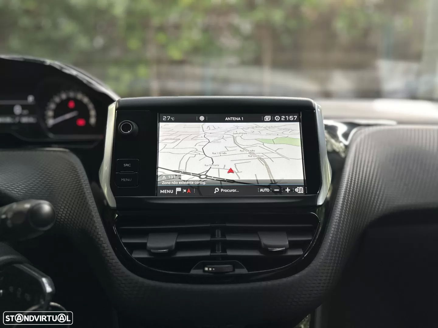 Peugeot 208 1.2 PureTech Allure EAT6 - 31