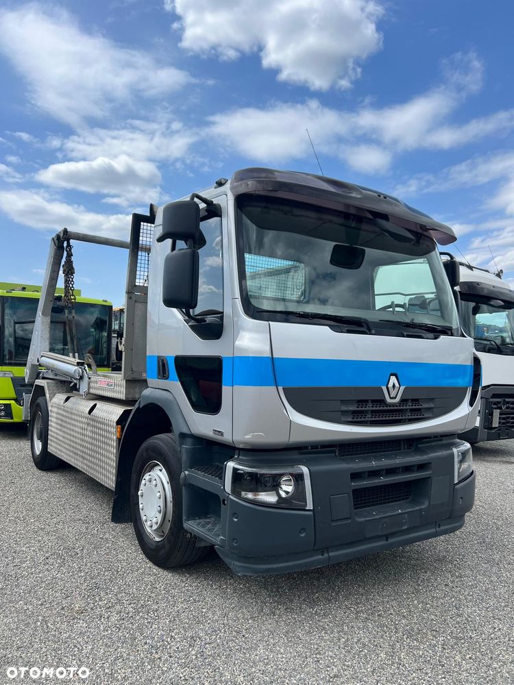 Renault Premium - 2